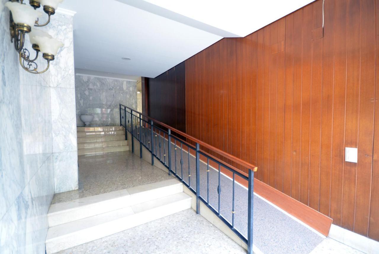 Modern Apartment in Valencia Exterior foto